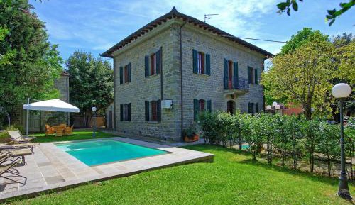 Five-Bedroom Villa