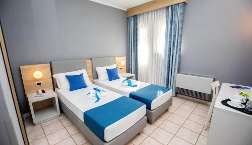 Classic Double Room
