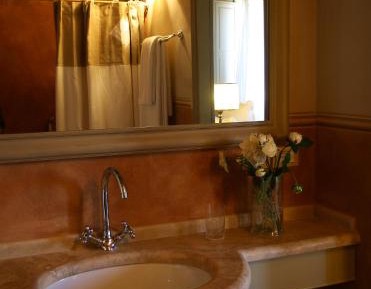 Luxury Suite
