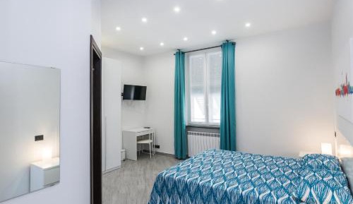 Double or Twin Room with Private Bathroom