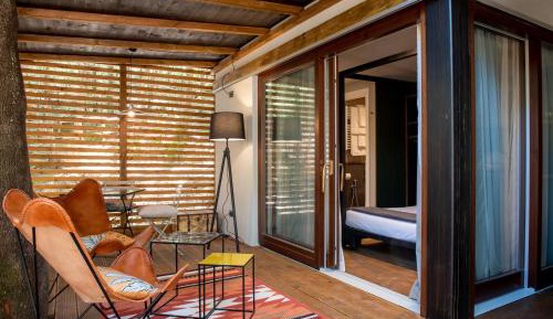 One-Bedroom Bungalow