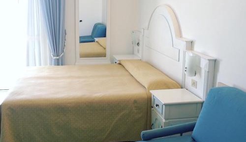 Double or Twin Room with Garden View