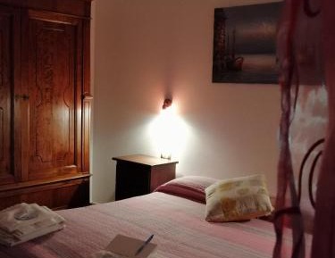 Double Room with Private External Bathroom