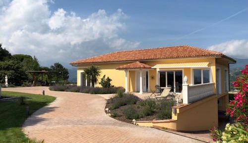 Villa with Sea View