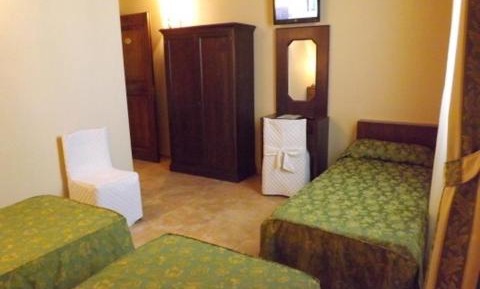 Classic Triple Room