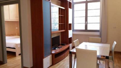 One-Bedroom Apartment - Split Level