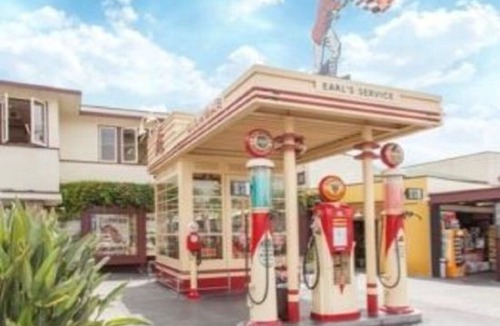 Clarkdale Hotel | Ramada by Wyndham Culver City