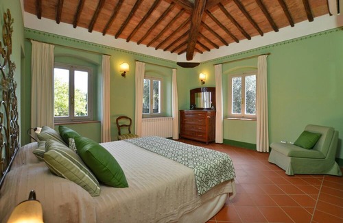 Casole d'Elsa Villa | Villa Paradiso 12 - Six Bedroom Villa, Sleeps 12