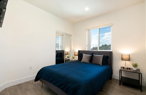 Pico-Union House | Downtown Darling by AvantStay | Rooftop Deck, View