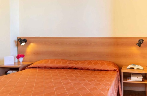 Fonte Blanda Apartment | Holiday apartment with pool and sports facilities