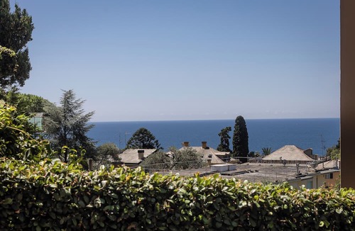 Nervi Apartment | Residential neighborhood in Nervi, just a stone's throw from the sea