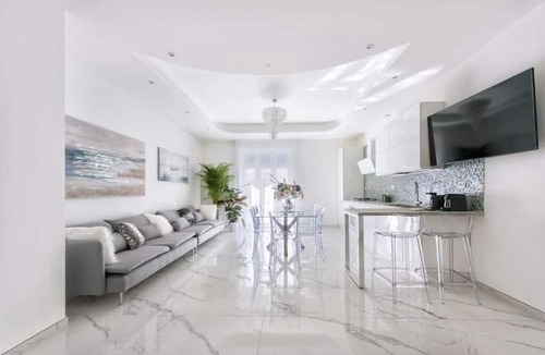 Pescara Apartment | DOMUS DELIA - DOWNTOWN PESCARA, NEAR THE SEA